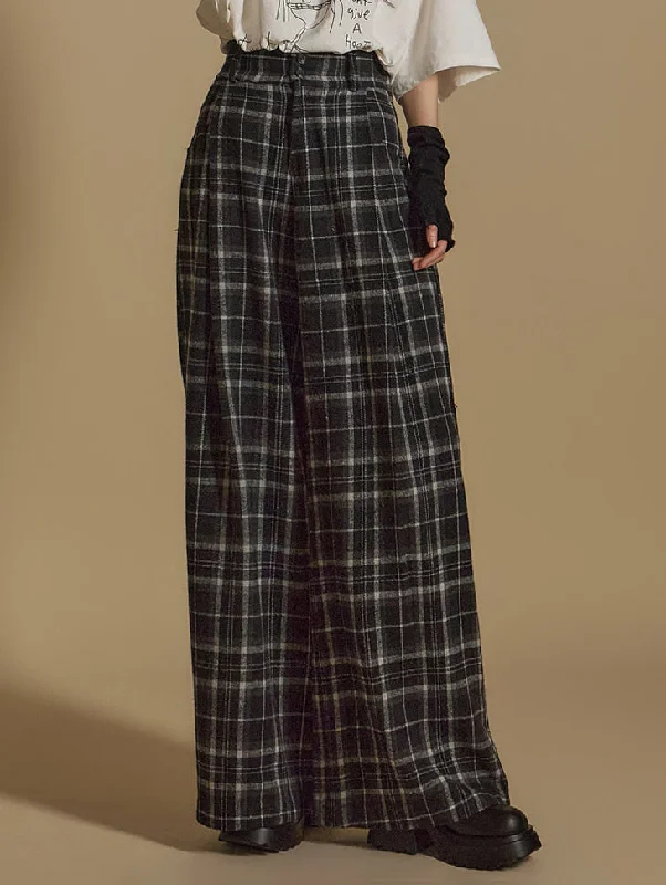 P3369 Wool Plaid Pants